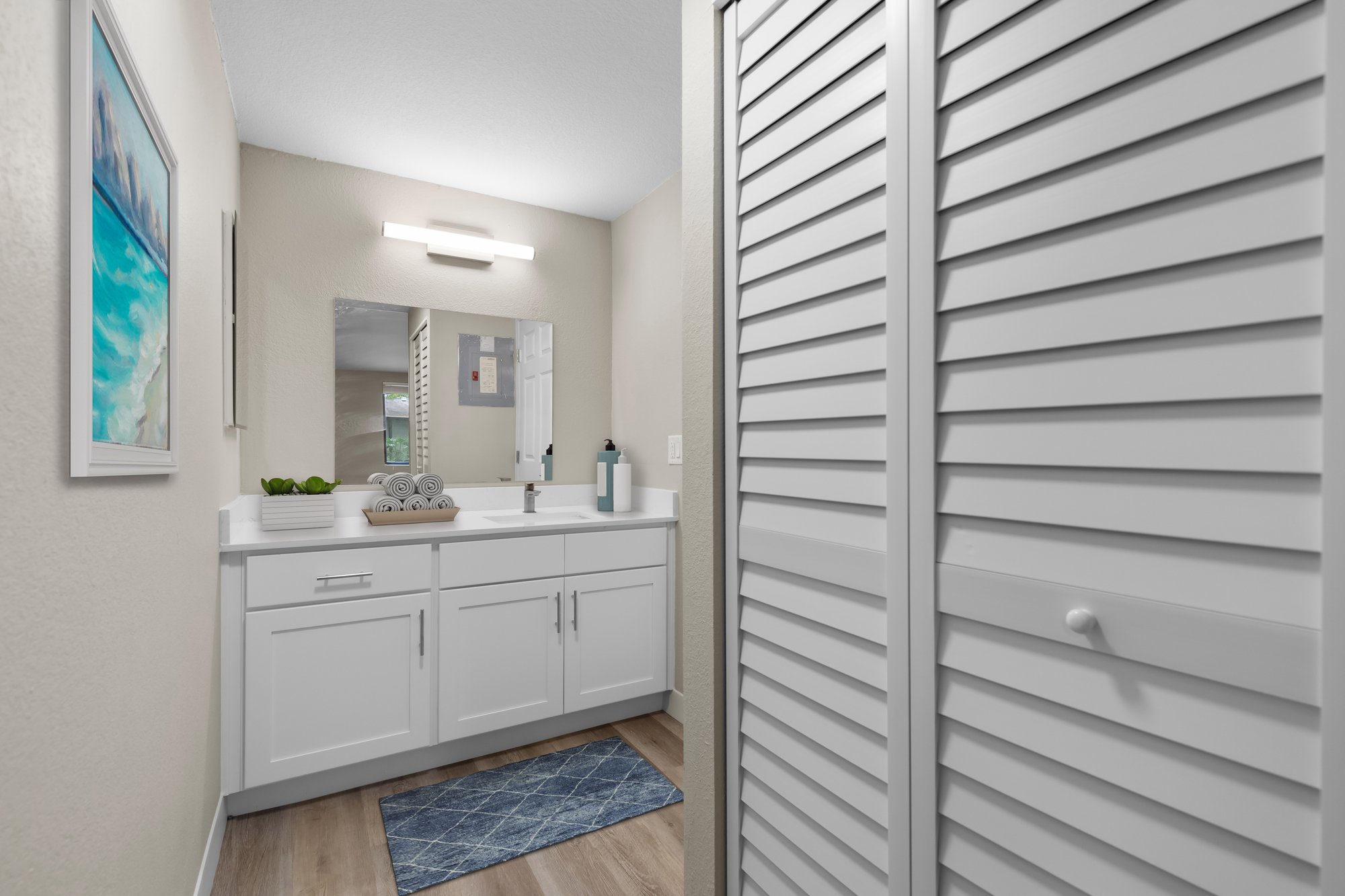 1055_301_Boulevard_East_Unit_5_013_Virtual Staging